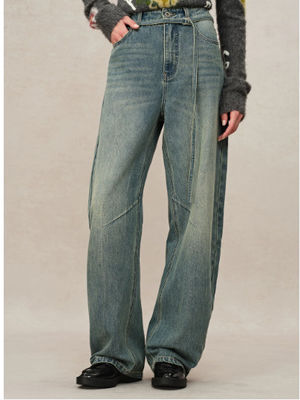 Coupe à lame courbée à taille haute avec couture latérale unique et raccourcissement du genou