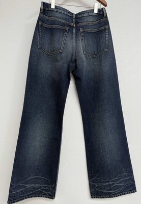 Taille moyenne haute coupe denim pour un ajustement universellement flatteur