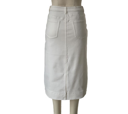 Une jupe en denim haute taille, une jupe en jean long pour une silhouette flatteuse et élégante.